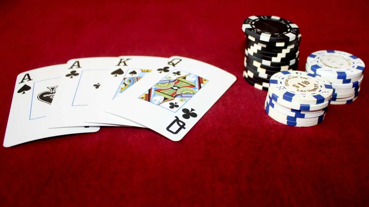 trik bluffing poker